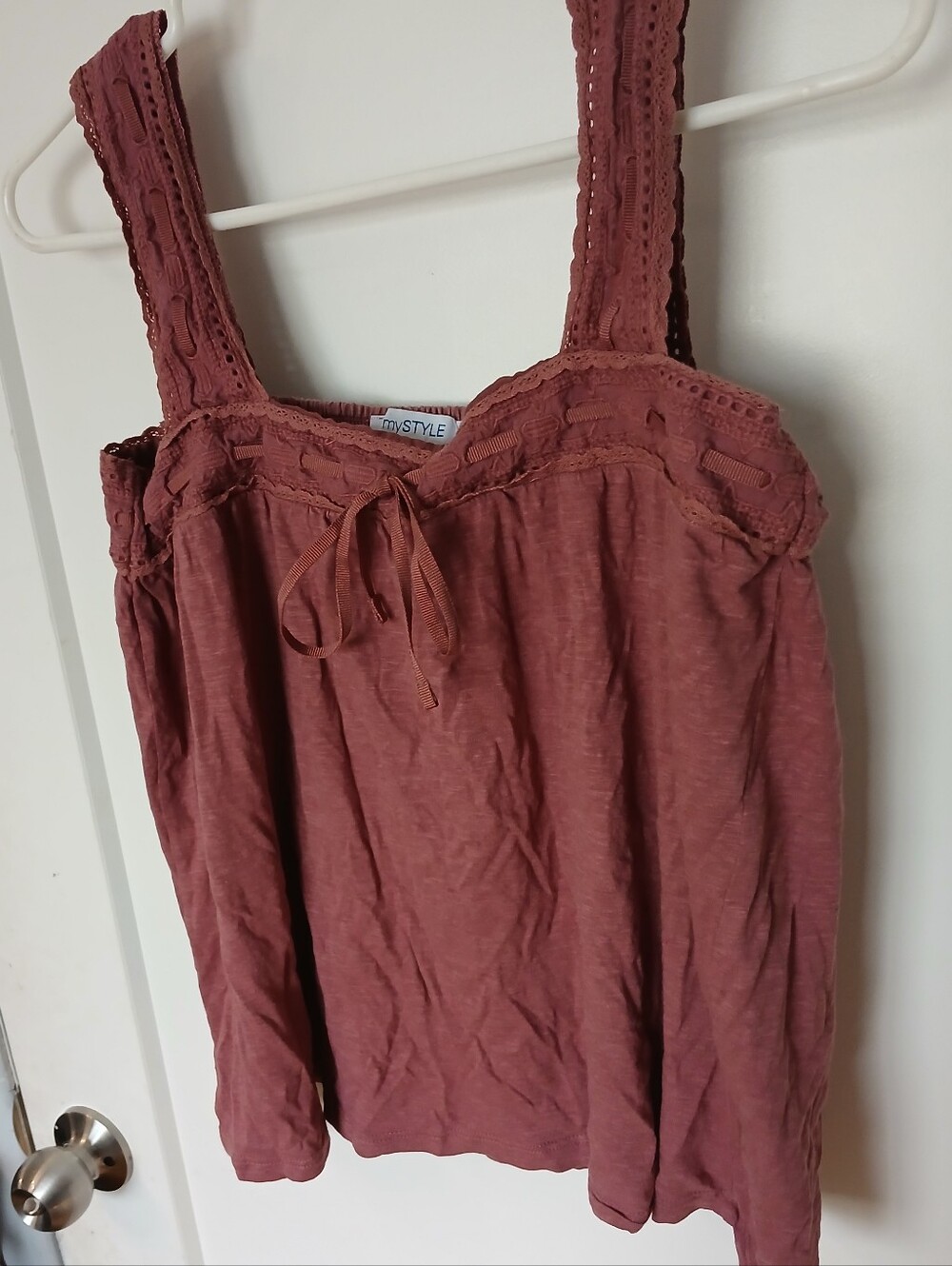 Women's Baby Doll Lace-Trim Tank Top in Mauve
